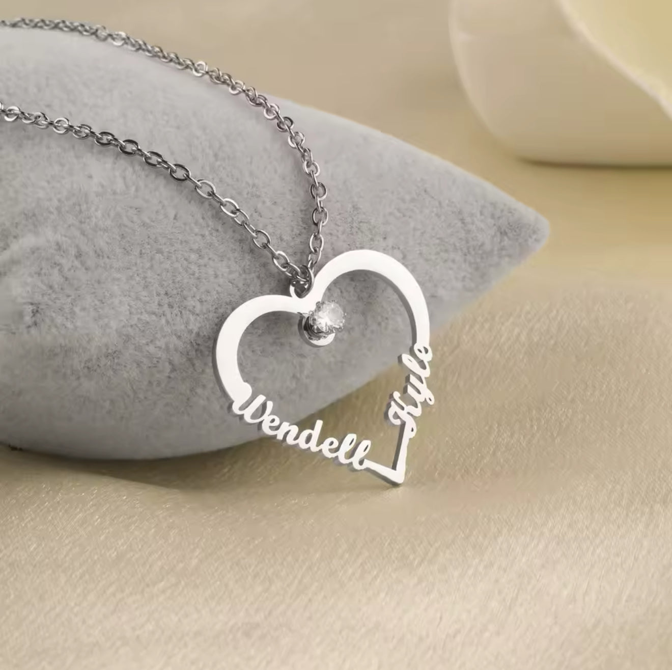 Personalized Heart Name Necklace – Custom Couples Name Pendant with CZ Stone