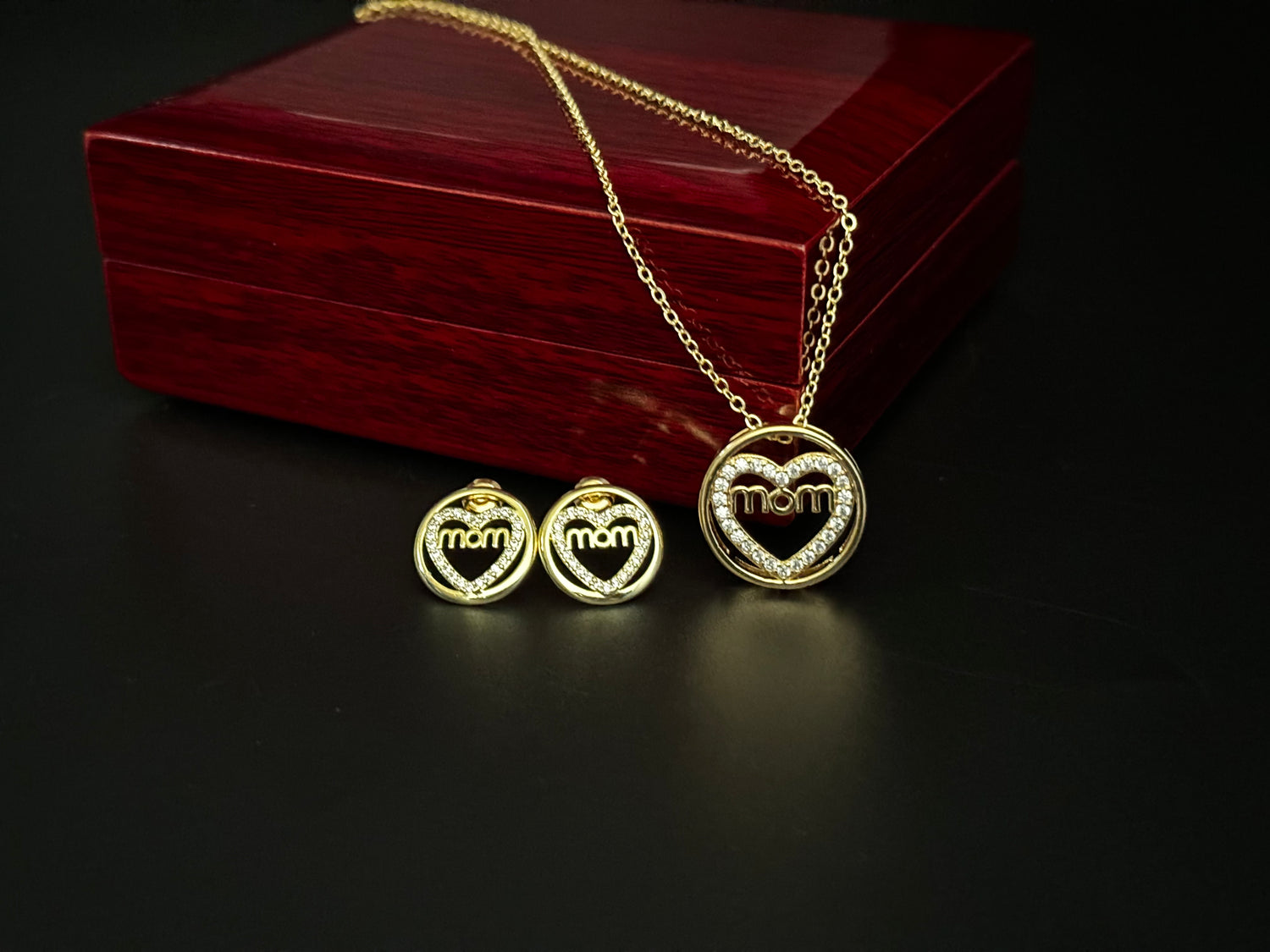 Mom Love Necklace and Earrings set