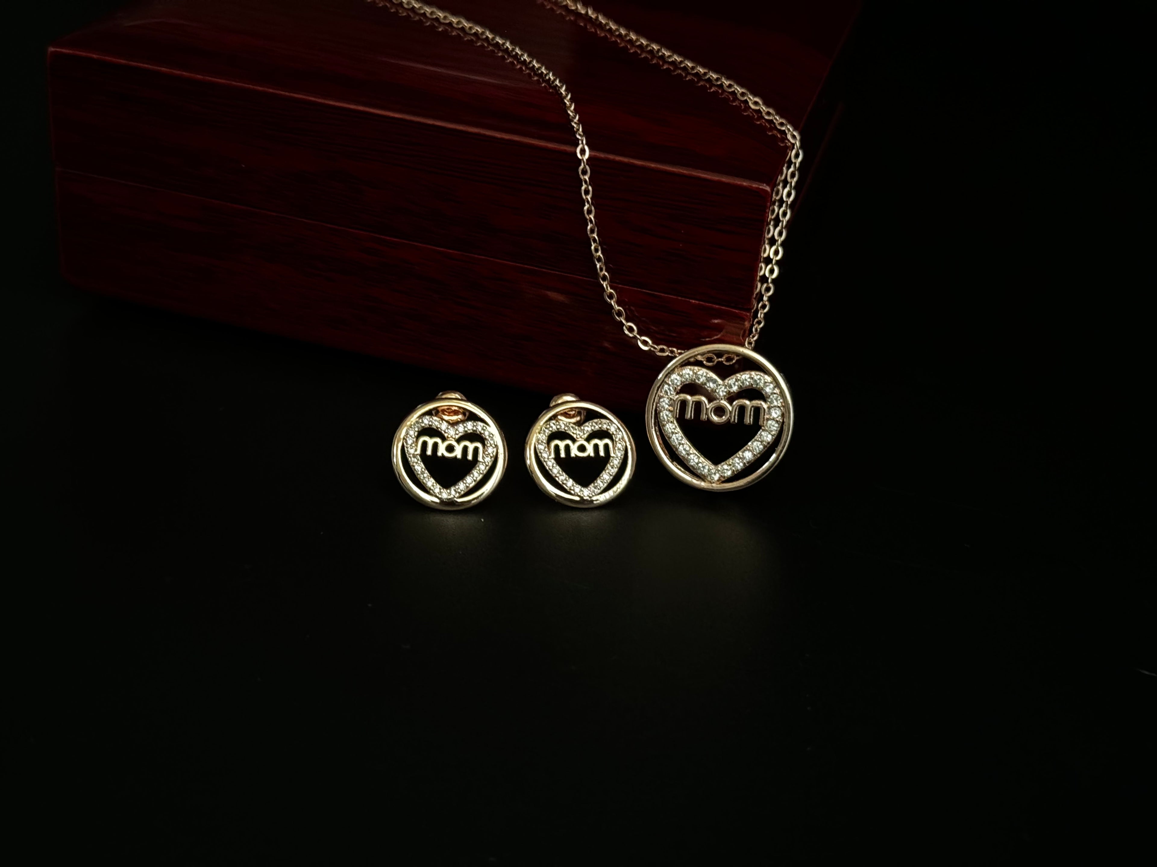 Mom Love Necklace and Earrings set