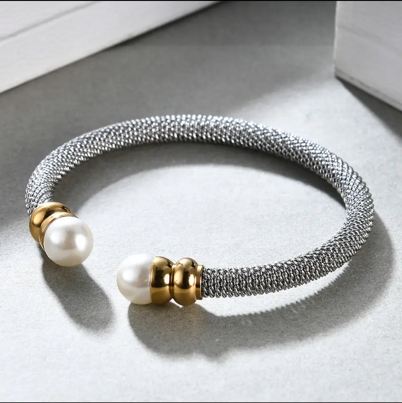 Pearl Luster Bracelet