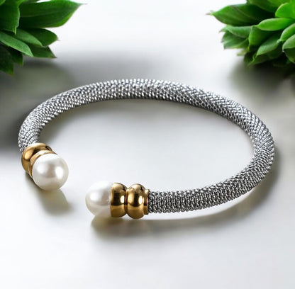 Pearl Luster Bracelet